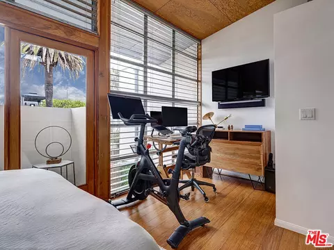 1128 5th Ave, Venice, CA 90291 photo 21