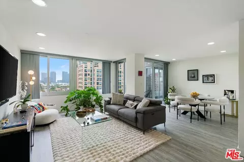 10501 Wilshire Blvd #1109, Los Angeles, CA 90024