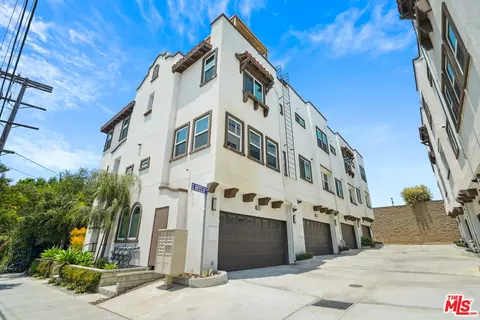 129 S Beech Ln, Los Angeles, CA 90042