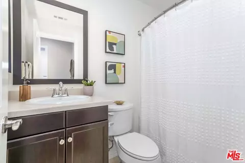22132 Barrington Way, Santa Clarita, CA 91350 photo 11