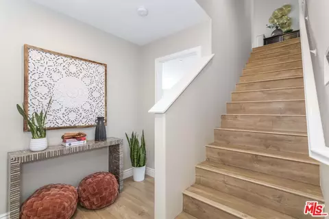 22132 Barrington Way, Santa Clarita, CA 91350 photo 24