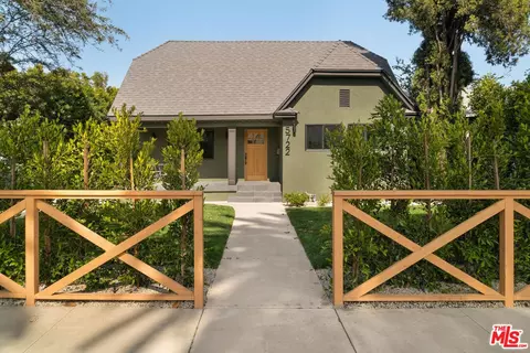 5722 Chesley Ave, Los Angeles, CA 90043