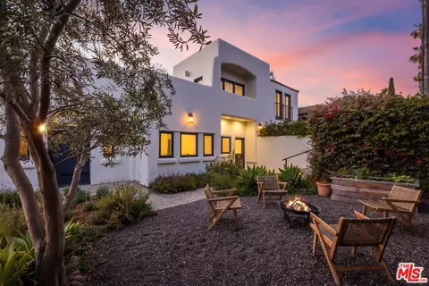 1349 Laveta Ter, Los Angeles, CA 90026