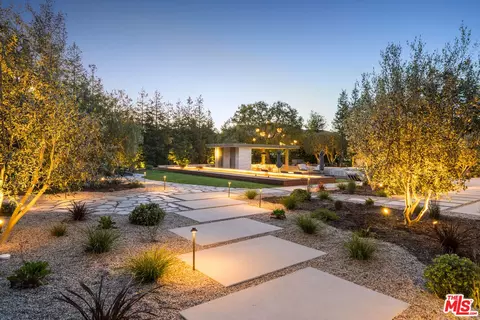 Exterior - 2105 Marshbrook Rd, Westlake Village, CA 91361 photo 16 of 19