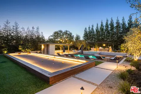 Exterior - 2105 Marshbrook Rd, Westlake Village, CA 91361 photo 15 of 19