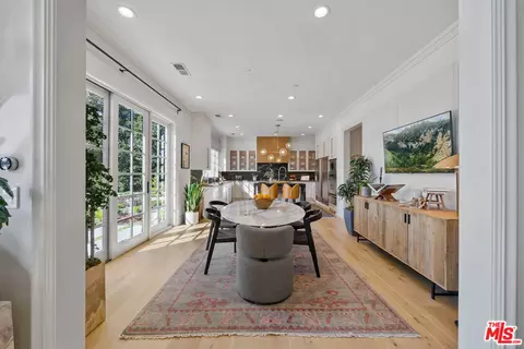 Dining - 2105 Marshbrook Rd, Westlake Village, CA 91361 photo 1 of 3