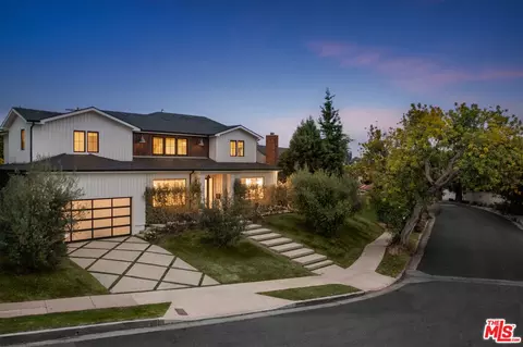 10494 Troon Ave, Los Angeles, CA 90064