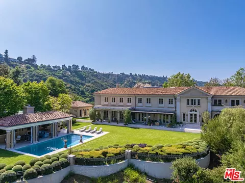 10702 Levico Way, Los Angeles, CA 90077