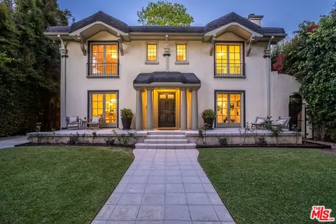 1520 N Ogden Dr, Los Angeles, CA 90046