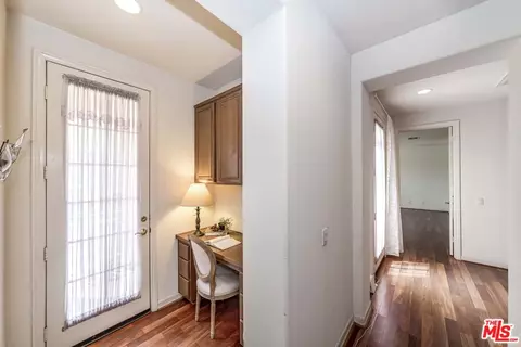 Entry Way - 2549 Harrison Cir, Fullerton, CA 92835 photo 5 of 6