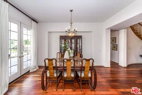 Dining - 2549 Harrison Cir, Fullerton, CA 92835 photo 2 of 3