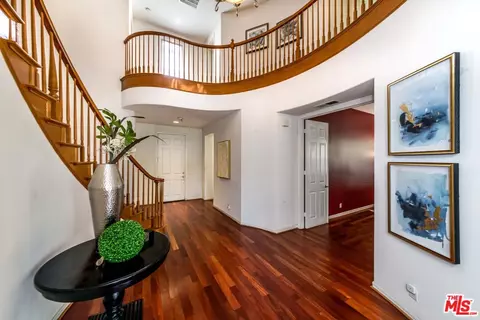 Entry Way - 2549 Harrison Cir, Fullerton, CA 92835 photo 2 of 6