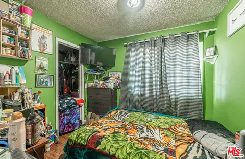 101 Pinetree Dr, Perris, CA 92571 photo 14
