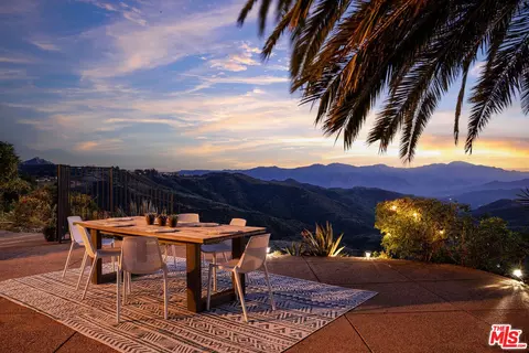 24355 Dry Canyon Cold Creek Rd, Calabasas, CA 91302