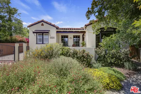 4816 Toland Way, Los Angeles, CA 90042