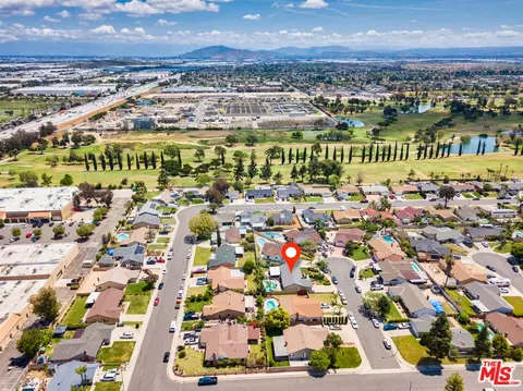 View/Area - 2011 E Cherry Hill Ct, Ontario, CA 91761 photo 7 of 9