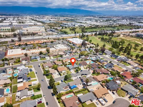 View/Area - 2011 E Cherry Hill Ct, Ontario, CA 91761 photo 8 of 9