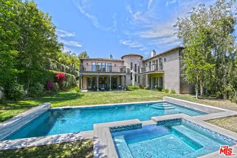 3039 Roscomare Rd, Los Angeles, CA 90077