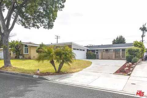 14614 Los Fuentes Rd, La Mirada, CA 90638