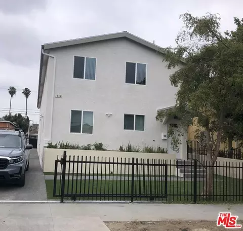 1351 E 49th St, Los Angeles, CA 90011