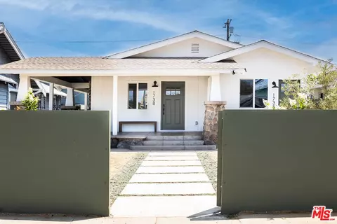 1738 W 43rd Pl, Los Angeles, CA 90062