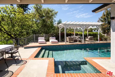 3769 Limestone Pl, Sherman Oaks, CA 91403