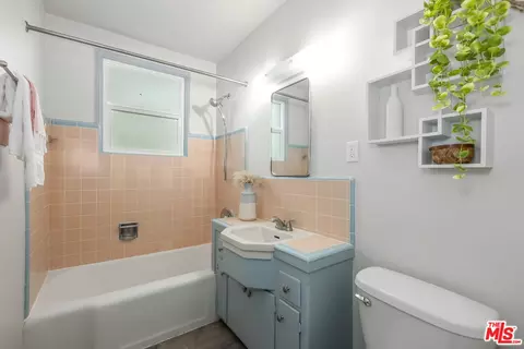 102 Lime #2, Long Beach, CA 90815 photo 27