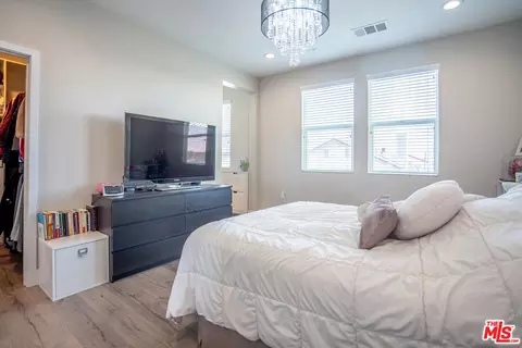 5374 Harvard Way, Cypress, CA 90630 photo 19