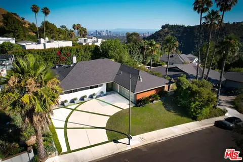 1730 Clear View Dr, Beverly Hills, CA 90210