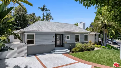 4229 Klump Ave, Studio City, CA 91602 photo 3