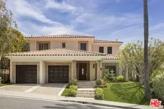 1580 Chastain Pkwy, Pacific Palisades, CA 90272