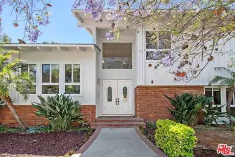 4535 Totana Dr, Tarzana, CA 91356