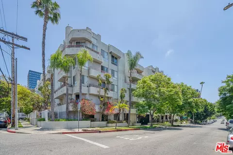 500 S Berendo St #112, Los Angeles, CA 90020