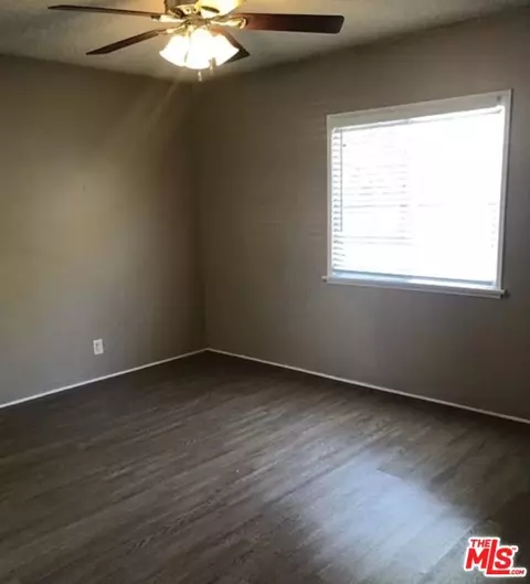 6839 Aura Ave, Reseda, CA 91335 photo 8