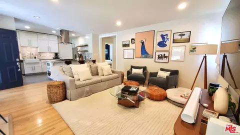 354 E Pentagon St, Altadena, CA 91001