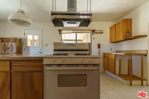 80775 Indian Trl, Twentynine Palms, CA 92277 photo 10
