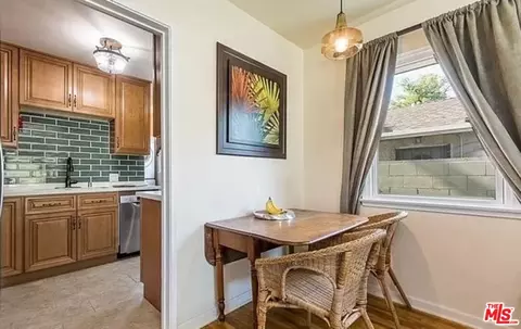 7111 Willis Ave, Van Nuys, CA 91405 photo 4