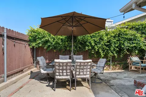 Exterior - 12309 Clover Rd, Pacoima, CA 91331 photo 2 of 3