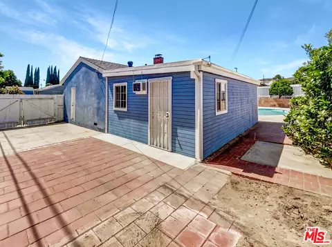 Exterior - 2294 Caldwell Ave, Simi Valley, CA 93065 photo 3 of 4
