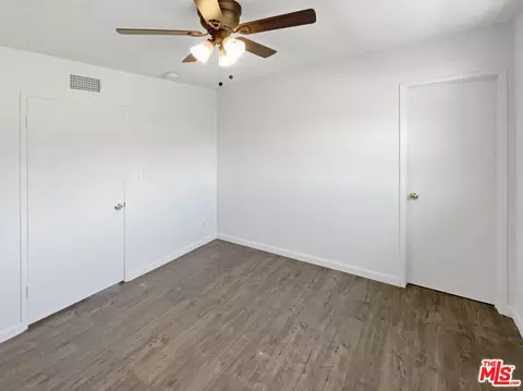 Bedroom - 2294 Caldwell Ave, Simi Valley, CA 93065 photo 2 of 5