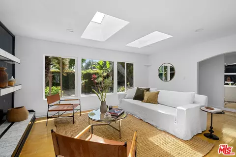600 Courtland St, Venice, CA 90291