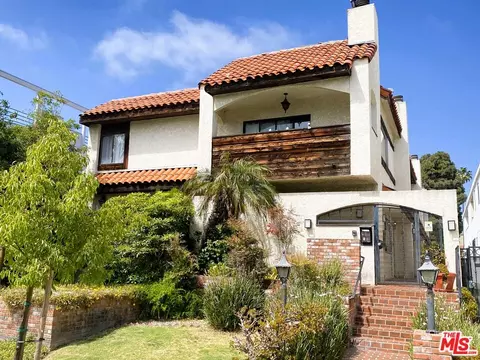 1337 18th St #4, Santa Monica, CA 90404