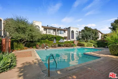 5317 Coldwater Canyon Ave #A, Sherman Oaks, CA 91401