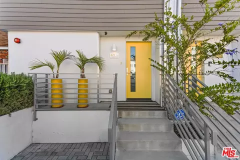 421 S Wilton Pl, Los Angeles, CA 90020