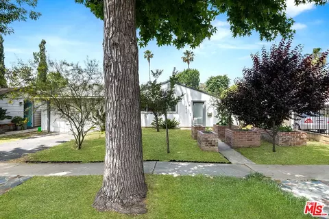 6839 Colbath Ave, Van Nuys, CA 91405