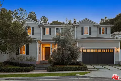 955 Bienveneda Ave, Pacific Palisades, CA 90272