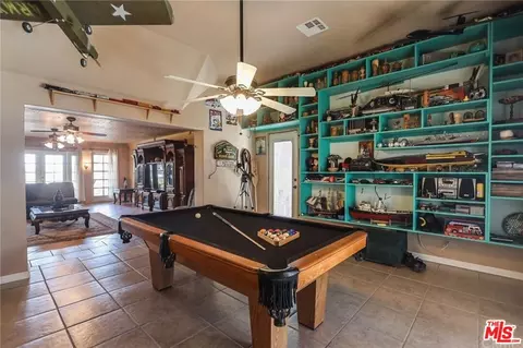 18145 Juniper St, Hesperia, CA 92345 photo 7