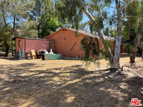 18145 Juniper St, Hesperia, CA 92345 photo 18