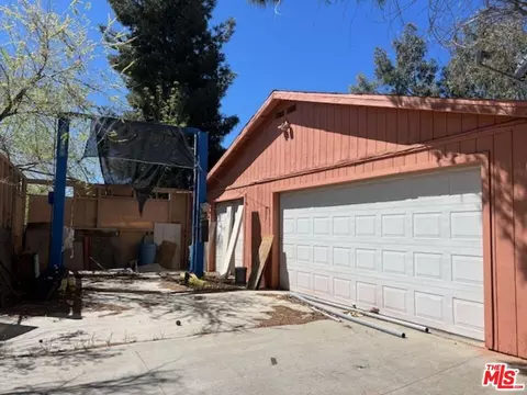 18145 Juniper St, Hesperia, CA 92345 photo 16