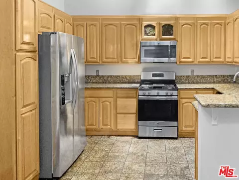 11064 Carlow Ct, Rancho Cucamonga, CA 91701 photo 3